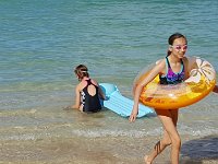 2017061473 Swimming on Waikiki Beach - Honolulu - Hawaii - Jun 05