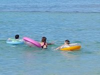 2017061482 Swimming on Waikiki Beach - Honolulu - Hawaii - Jun 05