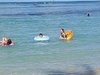 2017061494 Swimming on Waikiki Beach - Honolulu - Hawaii - Jun 05