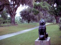 1974041093 Darrel-Betty-Darla Hagberg, Brookgreen Gardens, South Carolina (April 1974)