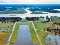 1970061017 Darrel & Betty Hagberg - San Jacinto Monument - Houston Texas.jpg